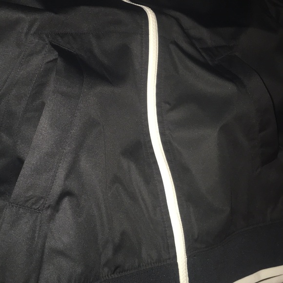 Nike Wind breaker - Picture 5 of 5